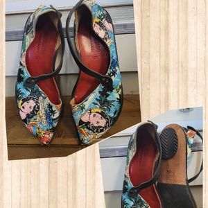 Vintage collecter CYDWOQ leather pattern print comic shows made Spain 37.5 sz